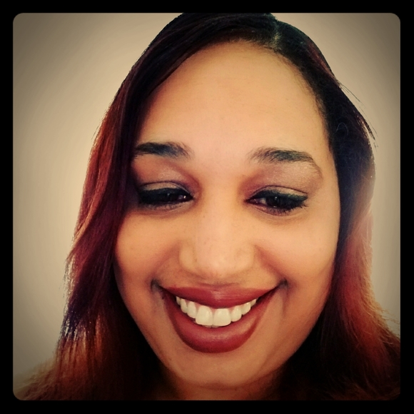 Meet your Posher, Jess - Picture 1 of 1